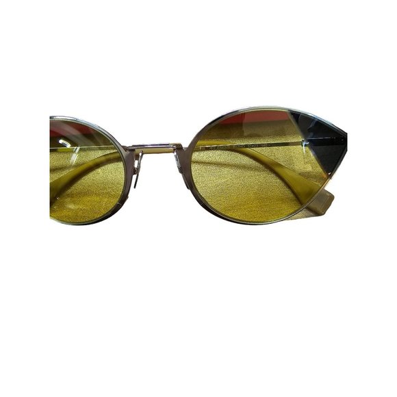 New in Box Fendi 51mm Cat Eye Sunglasses - Picture 4 of 9